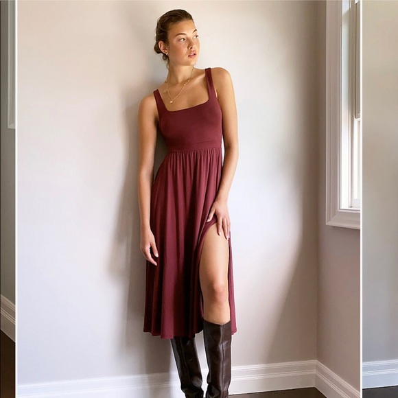 Aritzia Dresses & Skirts - Aritzia Market Slit Dress